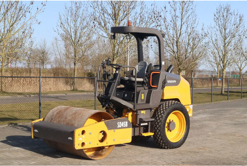 Volvo SD45B | GOOD CONDIITON | LOW HOURS - Compacteur: photos 2 Volvo SD45B | GOOD CONDIITON | LOW HOURS - Compacteur: photos 2