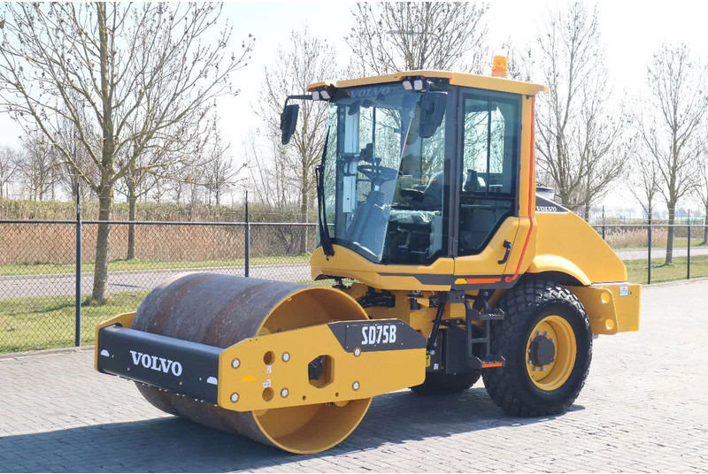 Volvo SD75B | SD 75 B | NEW / UNUSED | 1 YEAR WARRANTY - Compacteur: photos 2 Volvo SD75B | SD 75 B | NEW / UNUSED | 1 YEAR WARRANTY - Compacteur: photos 2