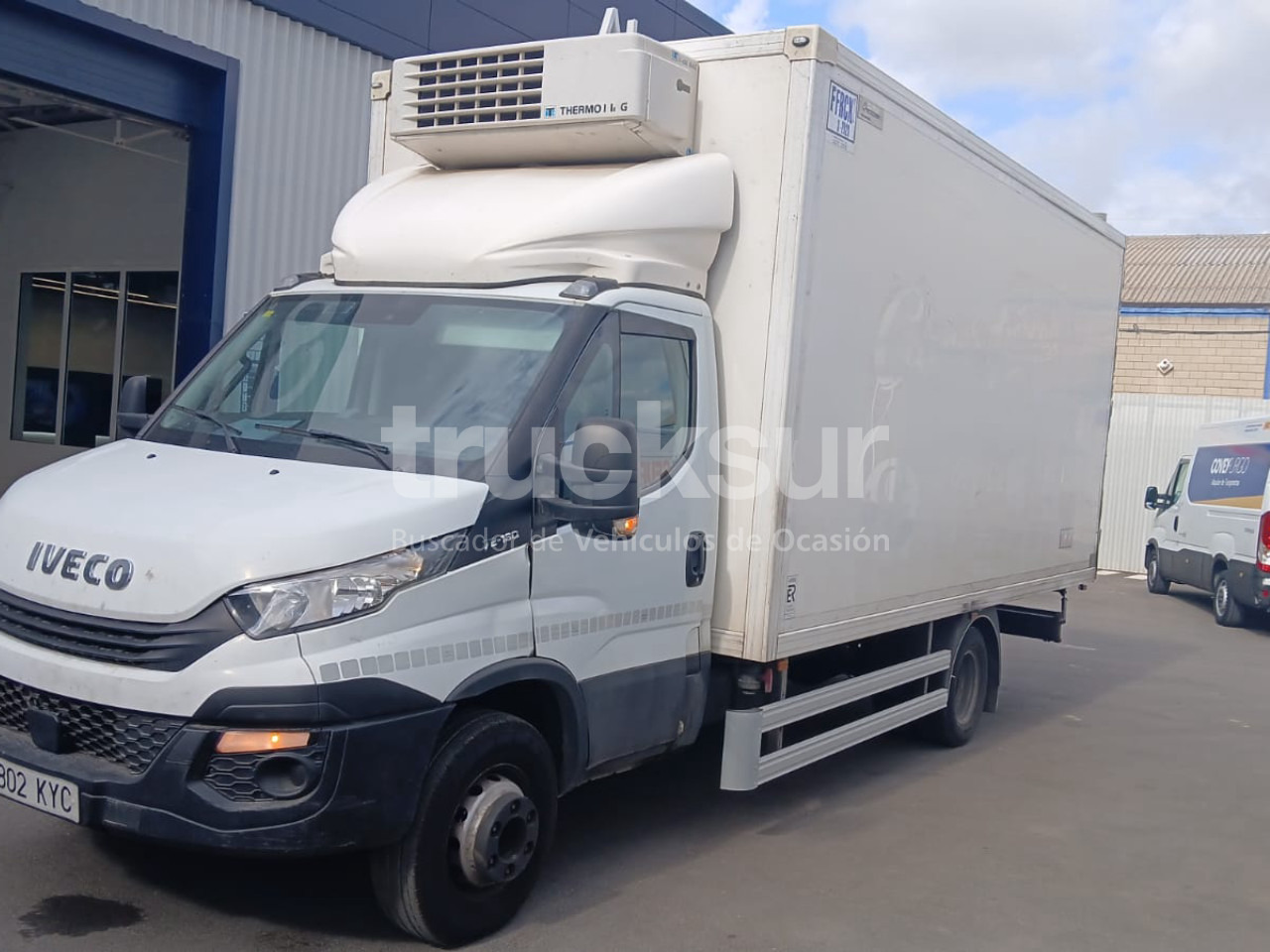 IVECO 72C18 FRC-X - Camion fourgon: photos 1 IVECO 72C18 FRC-X - Camion fourgon: photos 1