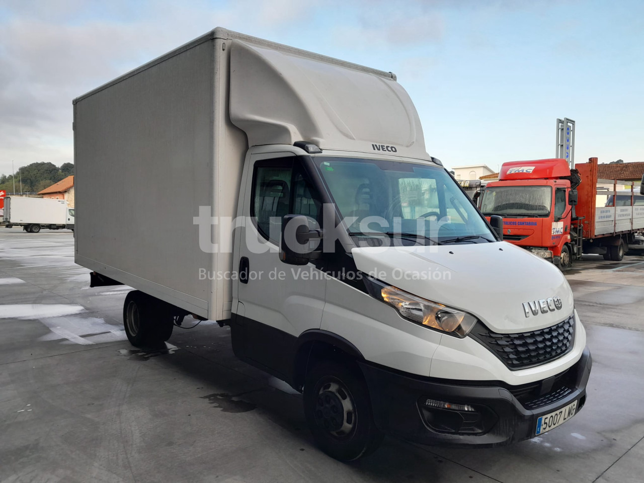 IVECO DAILY 35C16H - Fourgon: photos 2 IVECO DAILY 35C16H - Fourgon: photos 2