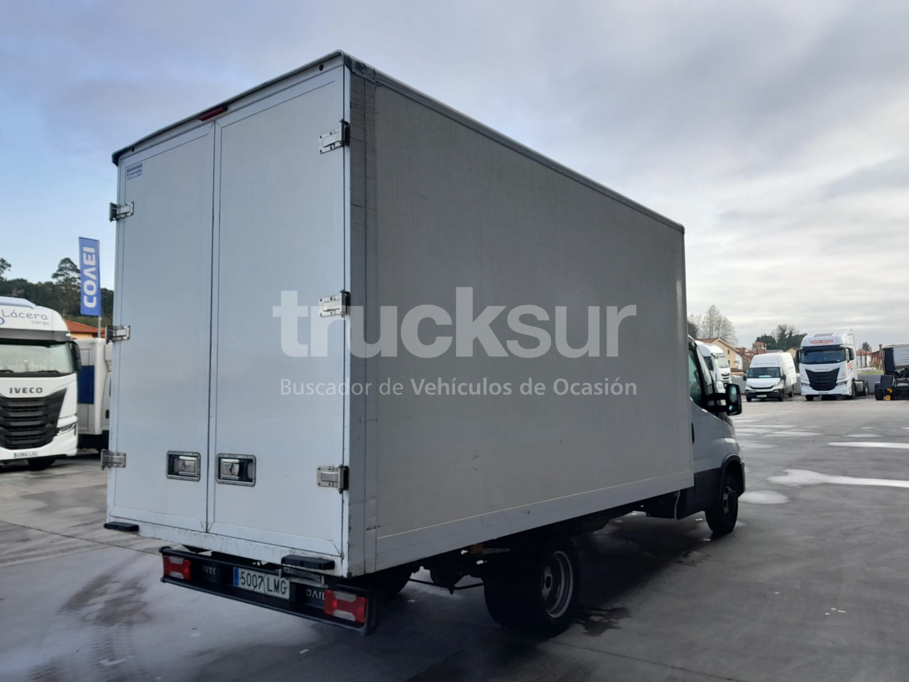 IVECO DAILY 35C16H - Fourgon: photos 3 IVECO DAILY 35C16H - Fourgon: photos 3