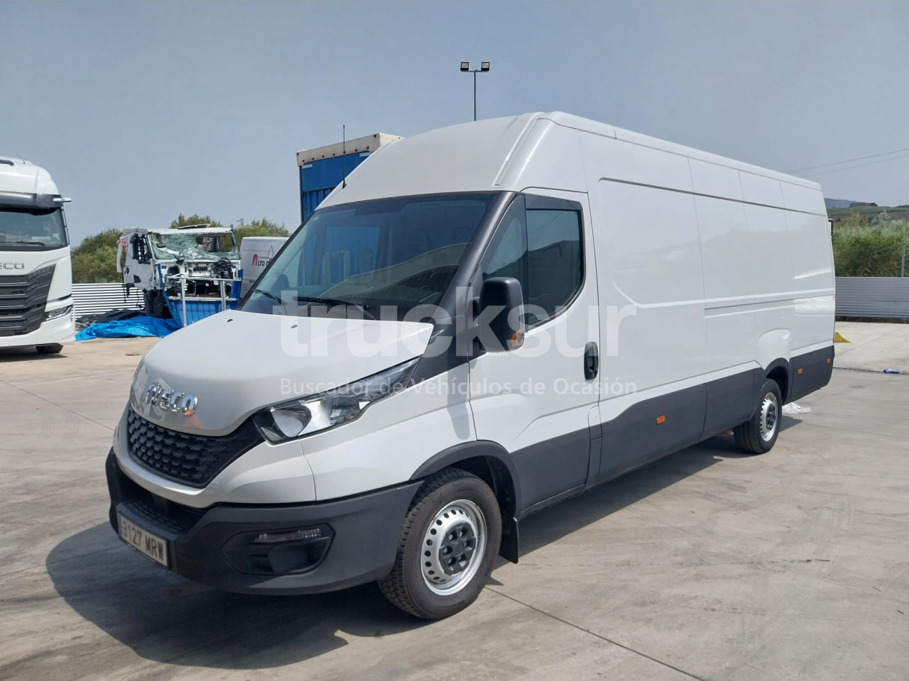 IVECO DAILY 35S16 16M3 - Fourgon: photos 1 IVECO DAILY 35S16 16M3 - Fourgon: photos 1