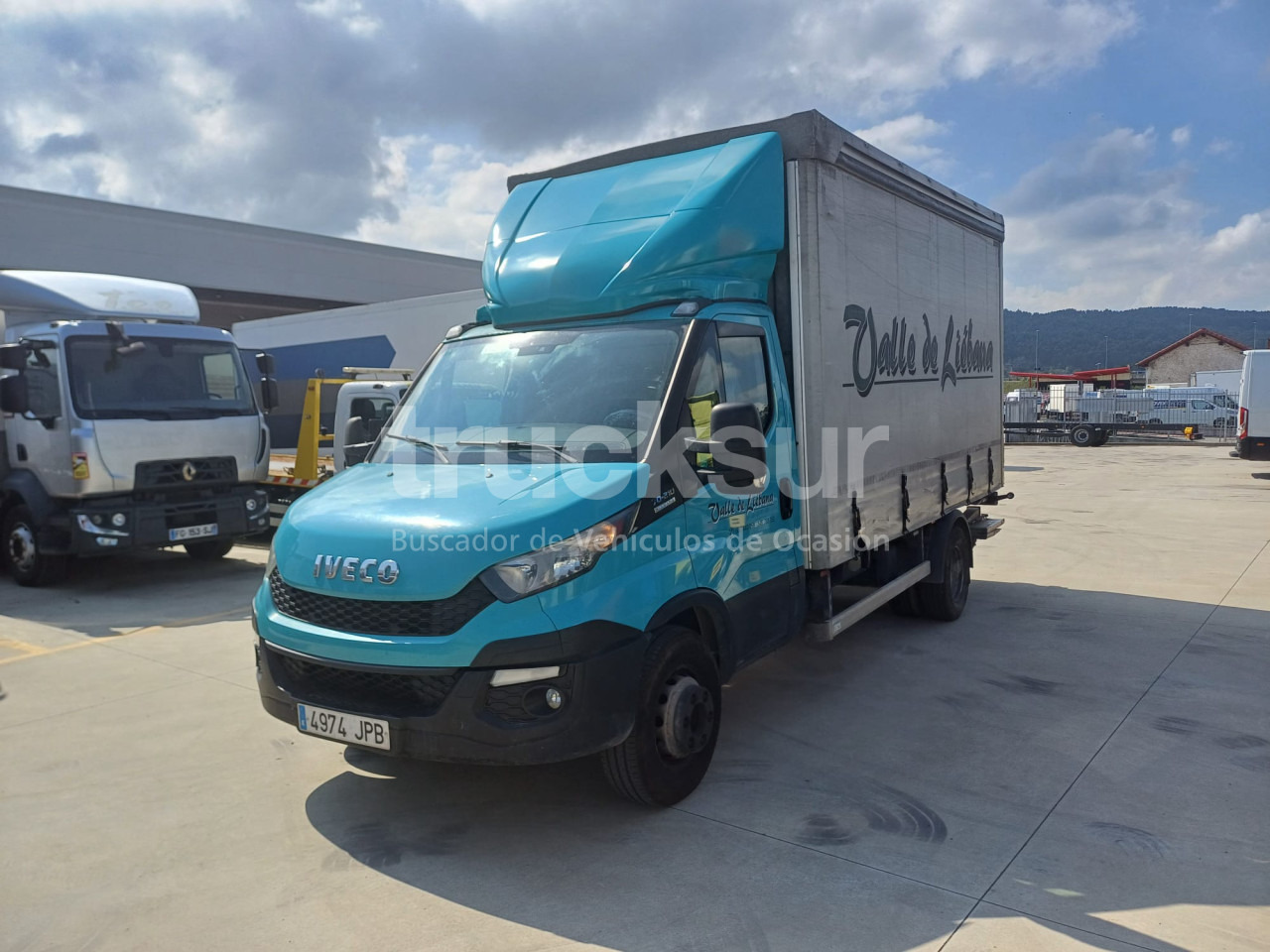 IVECO DAILY 70C21 - Camion à rideaux coulissants: photos 1 IVECO DAILY 70C21 - Camion à rideaux coulissants: photos 1