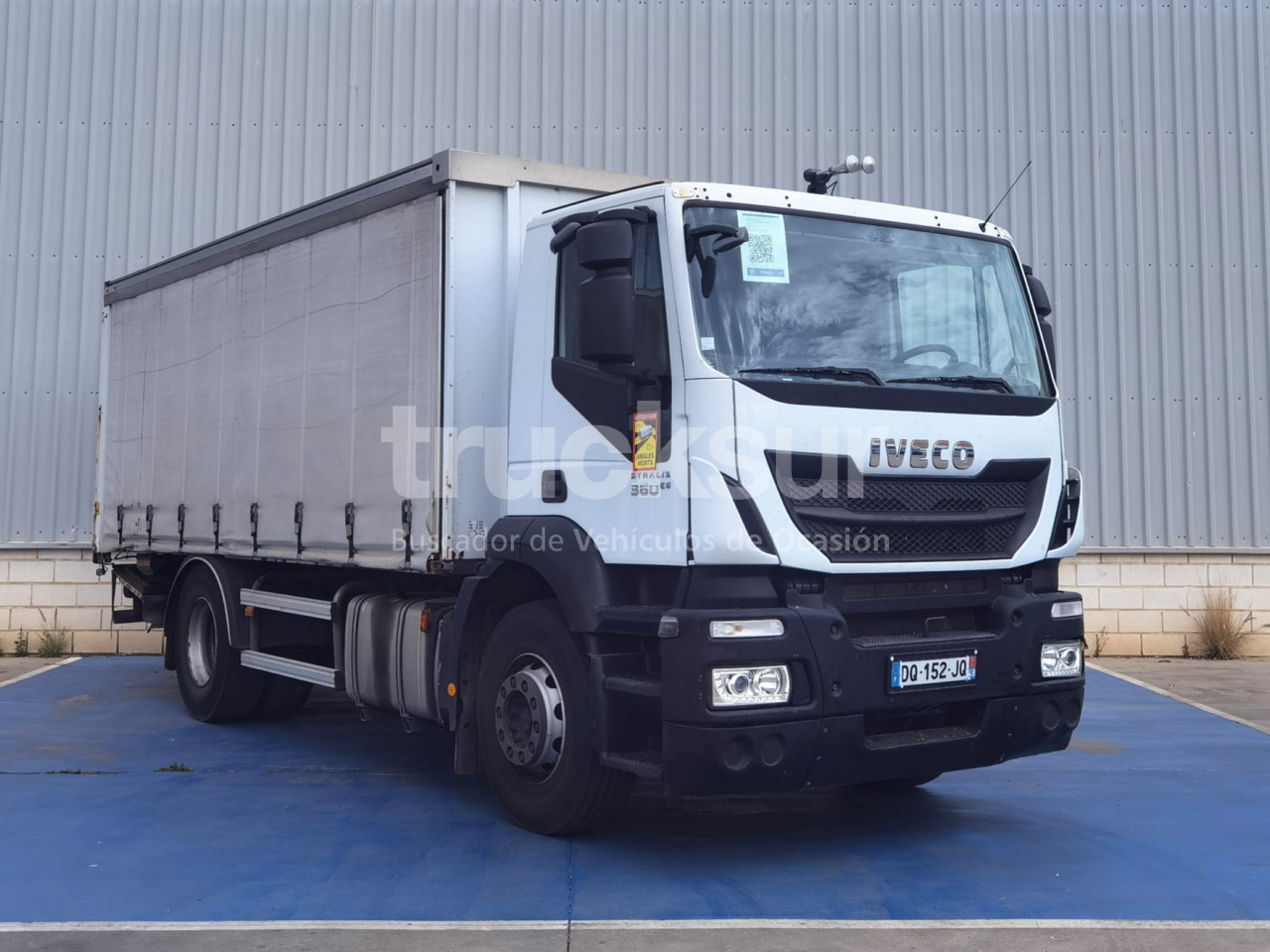 IVECO STRALIS AD190S36 - Camion à rideaux coulissants: photos 2 IVECO STRALIS AD190S36 - Camion à rideaux coulissants: photos 2