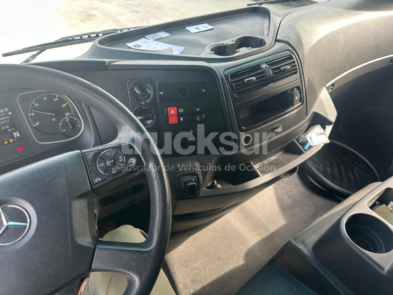 Camion fourgon MERCEDES ATEGO: photos 12