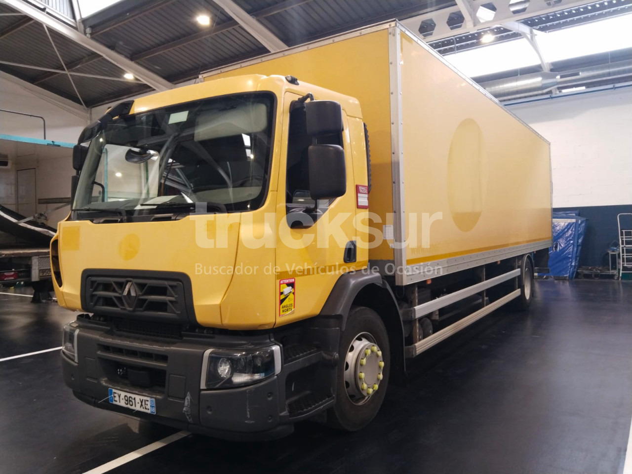 RENAULT D280.18 - Camion fourgon: photos 2 RENAULT D280.18 - Camion fourgon: photos 2