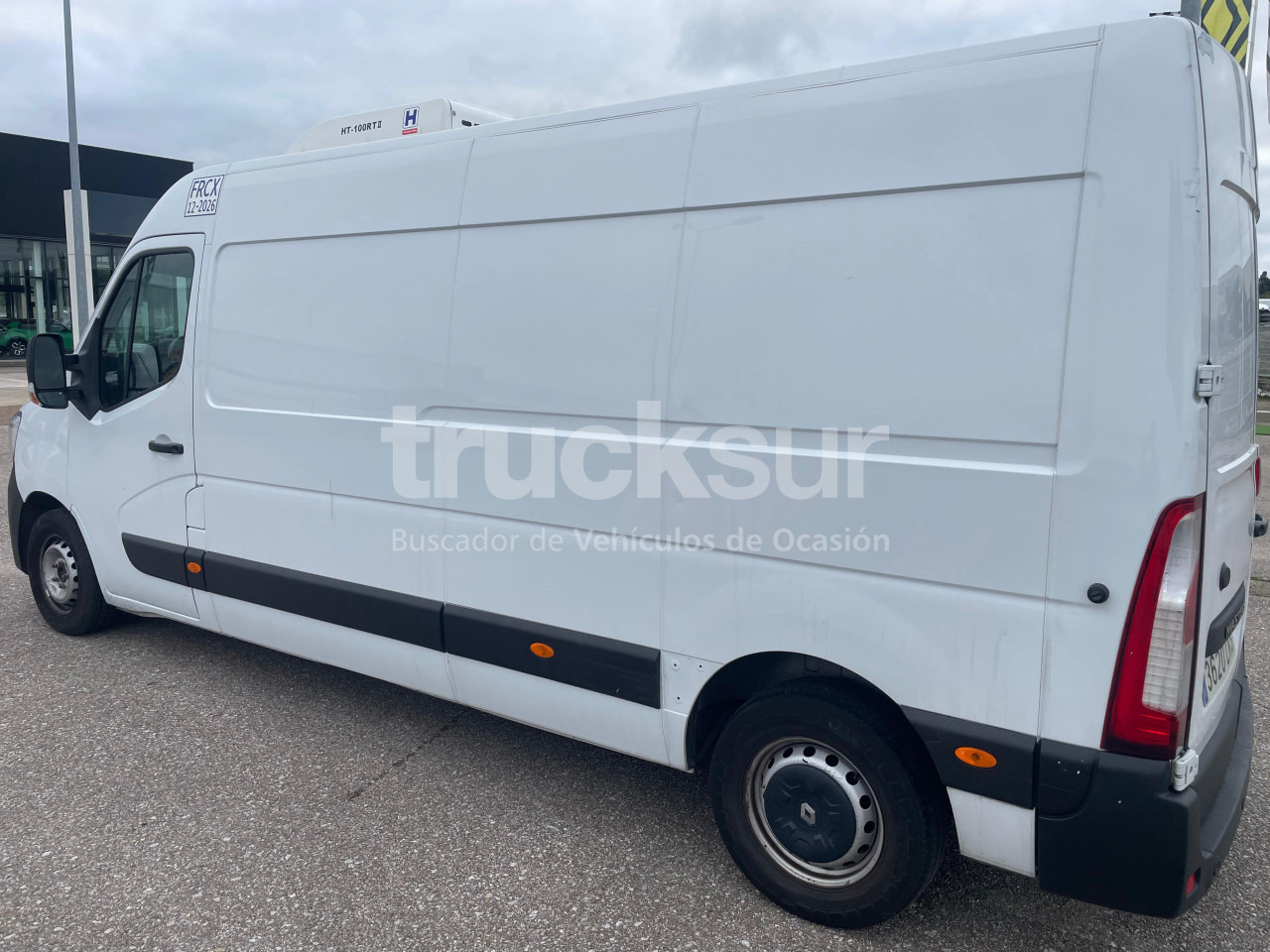 RENAULT MASTER 130.35 FRC-X - Fourgon: photos 4 RENAULT MASTER 130.35 FRC-X - Fourgon: photos 4