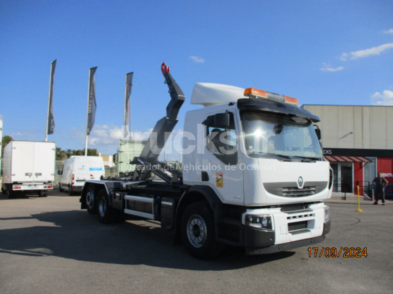 RENAULT PREMIUM 430.26 LANDER - Camion ampliroll: photos 2 RENAULT PREMIUM 430.26 LANDER - Camion ampliroll: photos 2