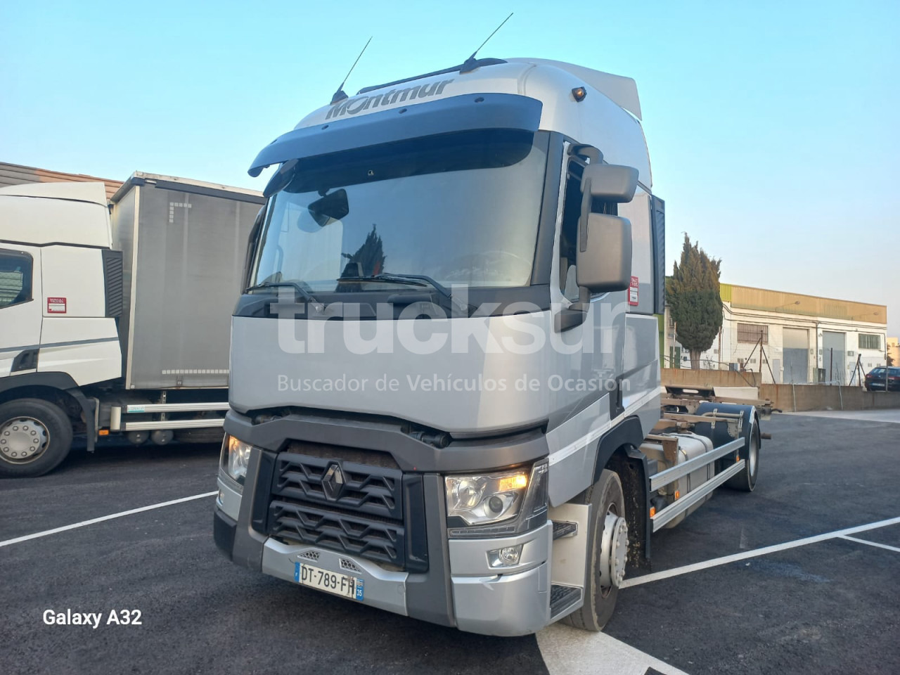RENAULT T430 - Camion porte-conteneur/ Caisse mobile: photos 1 RENAULT T430 - Camion porte-conteneur/ Caisse mobile: photos 1