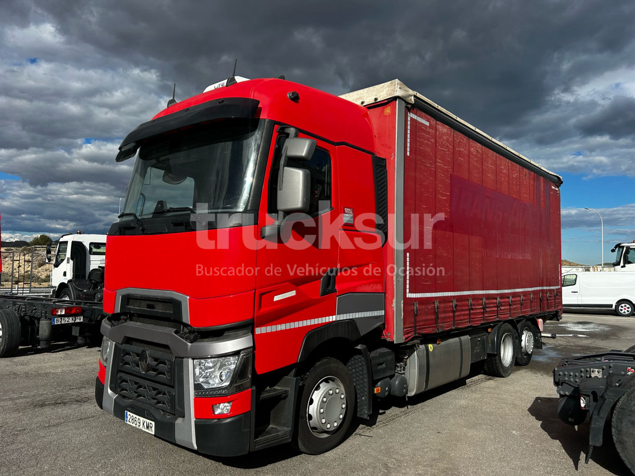 RENAULT T480 HIGH SLEEPER CAB 6X2*4 ejes 6x2*4 - Camion à rideaux coulissants: photos 1 RENAULT T480 HIGH SLEEPER CAB 6X2*4 ejes 6x2*4 - Camion à rideaux coulissants: photos 1