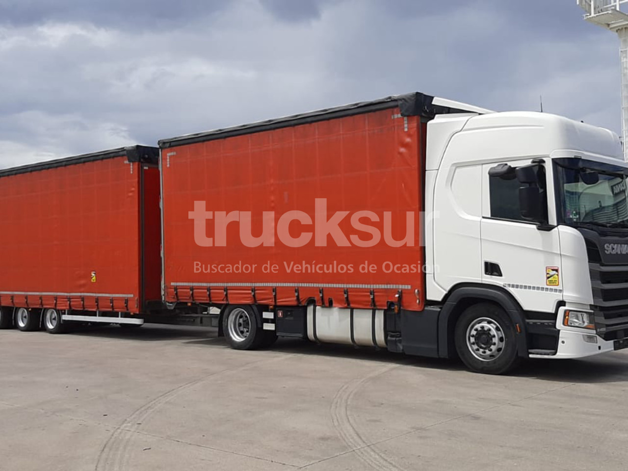 SCANIA R450.18 - Camion à rideaux coulissants: photos 1 SCANIA R450.18 - Camion à rideaux coulissants: photos 1