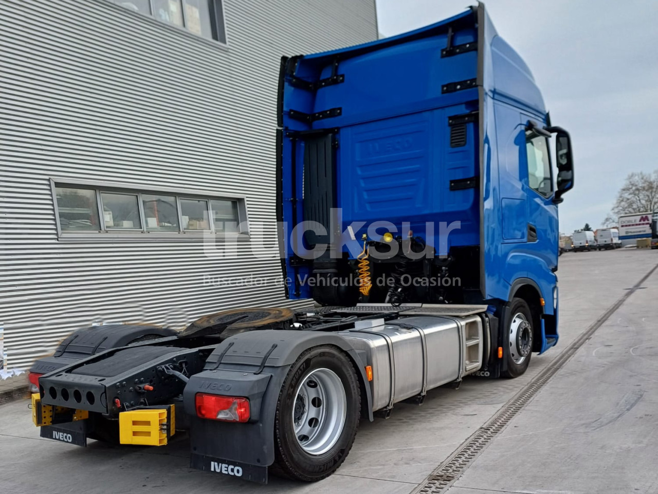 IVECO S-WAY AS440S46T/P - Tracteur routier: photos 3 IVECO S-WAY AS440S46T/P - Tracteur routier: photos 3