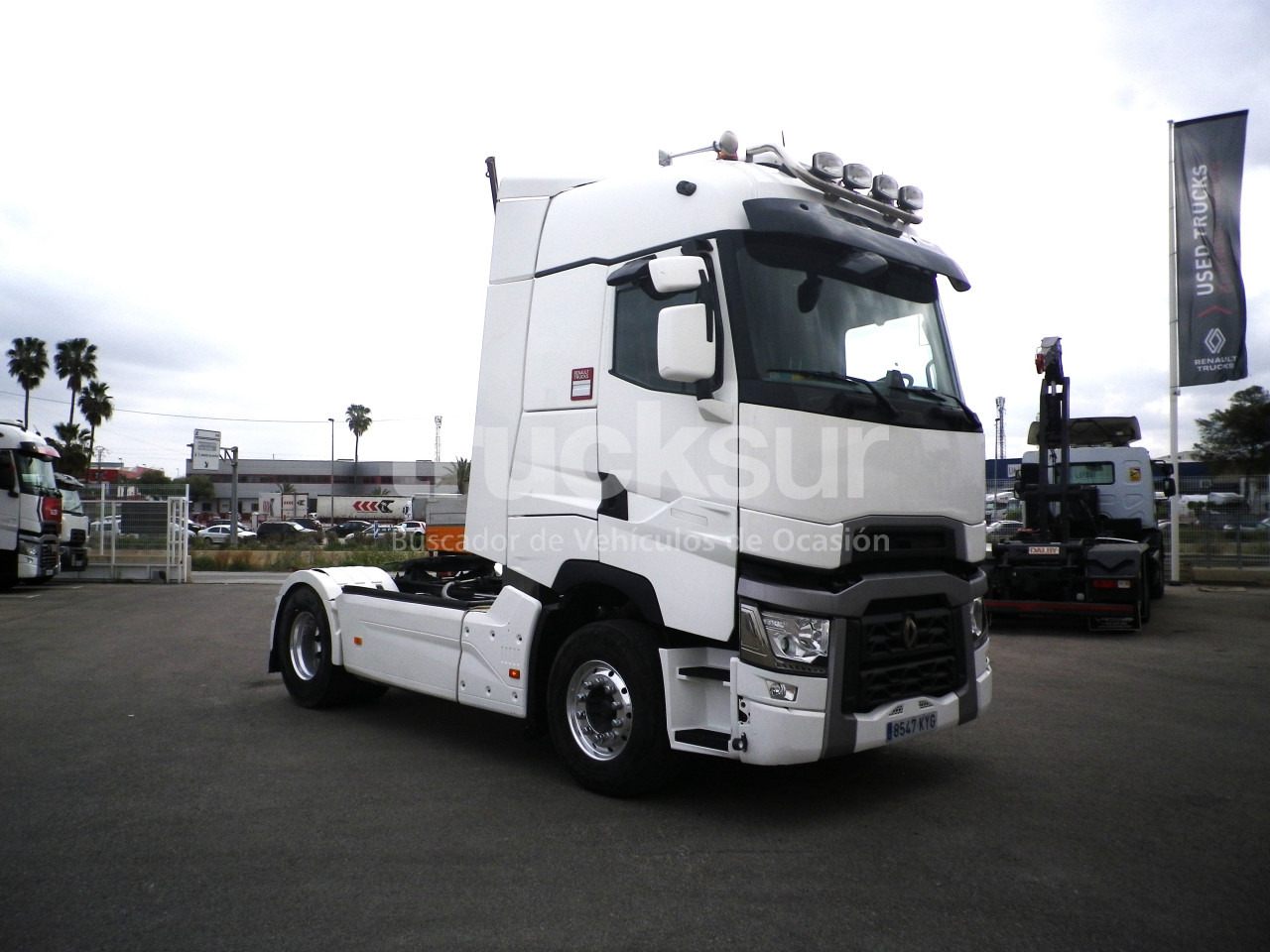 RENAULT T520 HIGH SLEEPER CAB - Tracteur routier: photos 2 RENAULT T520 HIGH SLEEPER CAB - Tracteur routier: photos 2