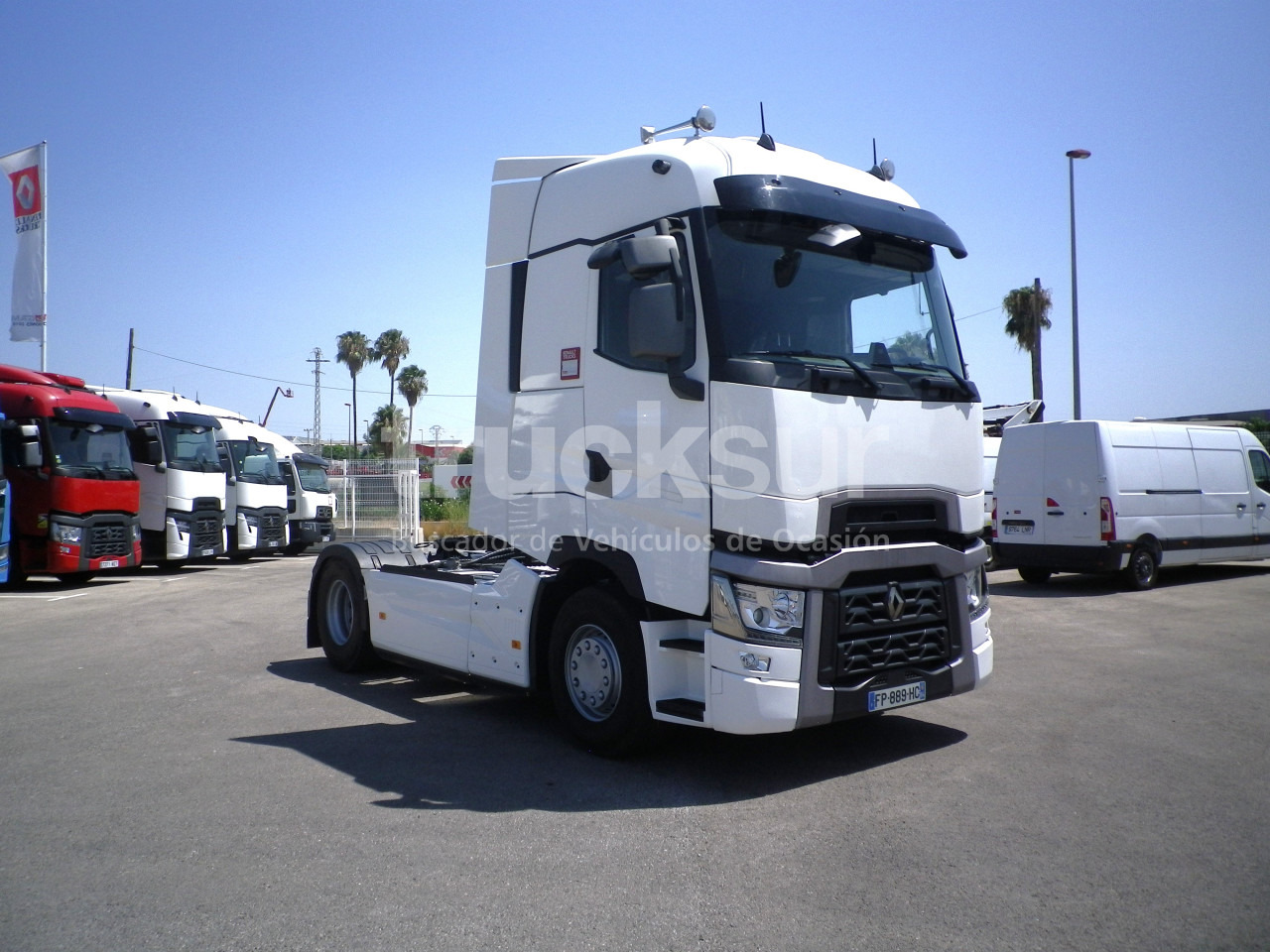 RENAULT T520 HIGH SLEEPER CAB - Tracteur routier: photos 2 RENAULT T520 HIGH SLEEPER CAB - Tracteur routier: photos 2
