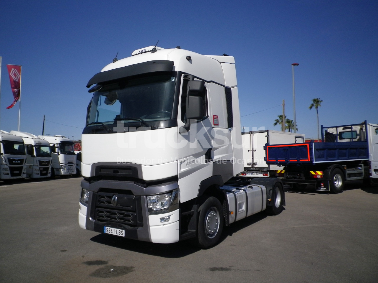 RENAULT T520 HIGH SLEEPER CAB - Tracteur routier: photos 1 RENAULT T520 HIGH SLEEPER CAB - Tracteur routier: photos 1