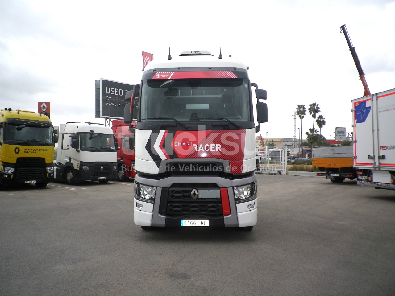 RENAULT T520 HIGH SLEEPER CAB - Tracteur routier: photos 4 RENAULT T520 HIGH SLEEPER CAB - Tracteur routier: photos 4