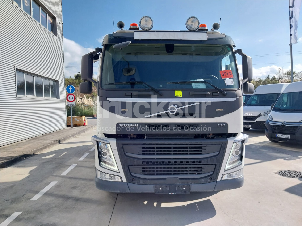 VOLVO FM 330HP - Camion multibenne: photos 2 VOLVO FM 330HP - Camion multibenne: photos 2