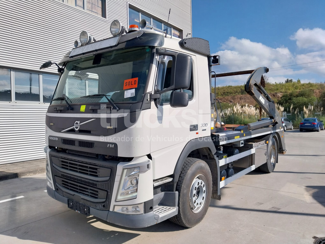 VOLVO FM 330HP - Camion multibenne: photos 1 VOLVO FM 330HP - Camion multibenne: photos 1