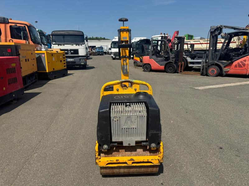 Ammann ARW 65 1D42 - Mini compacteur: photos 2 Ammann ARW 65 1D42 - Mini compacteur: photos 2