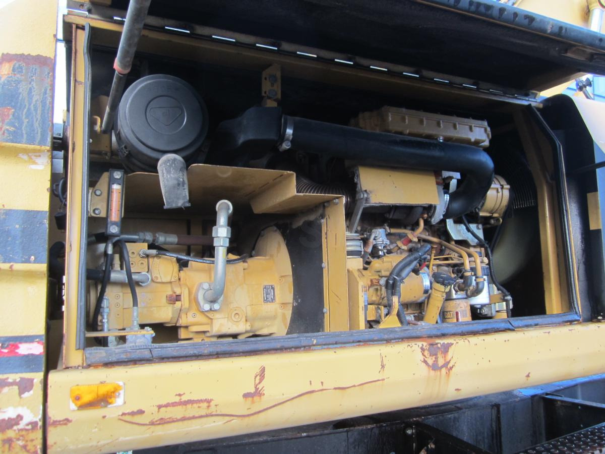Caterpillar M315 - Pelle sur pneus: photos 5 Caterpillar M315 - Pelle sur pneus: photos 5