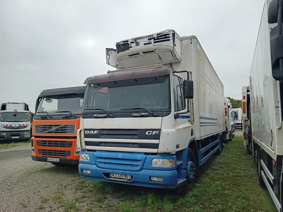 DAF CF 75.250 - Camion fourgon: photos 1 DAF CF 75.250 - Camion fourgon: photos 1