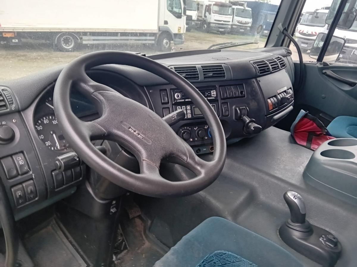DAF CF 75.250 - Camion fourgon: photos 5 DAF CF 75.250 - Camion fourgon: photos 5