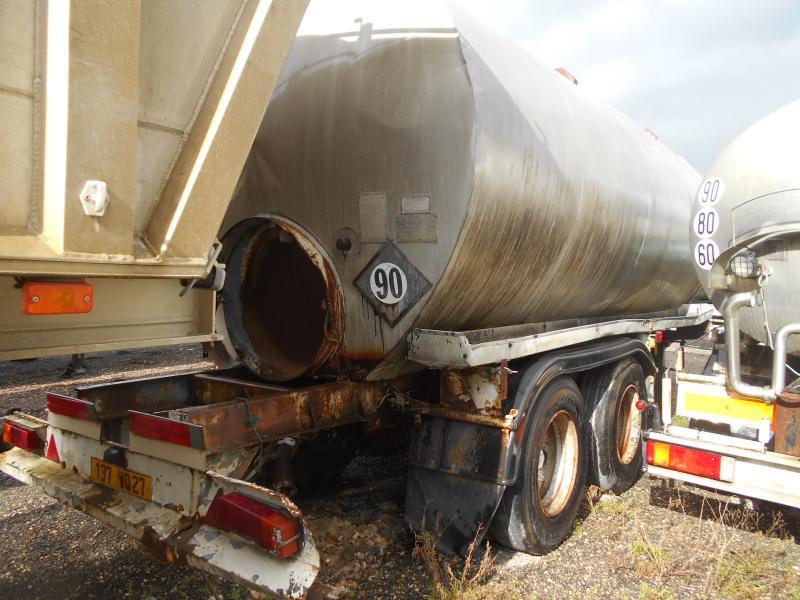 Fruehauf - Semi-remorque citerne: photos 5 Fruehauf - Semi-remorque citerne: photos 5