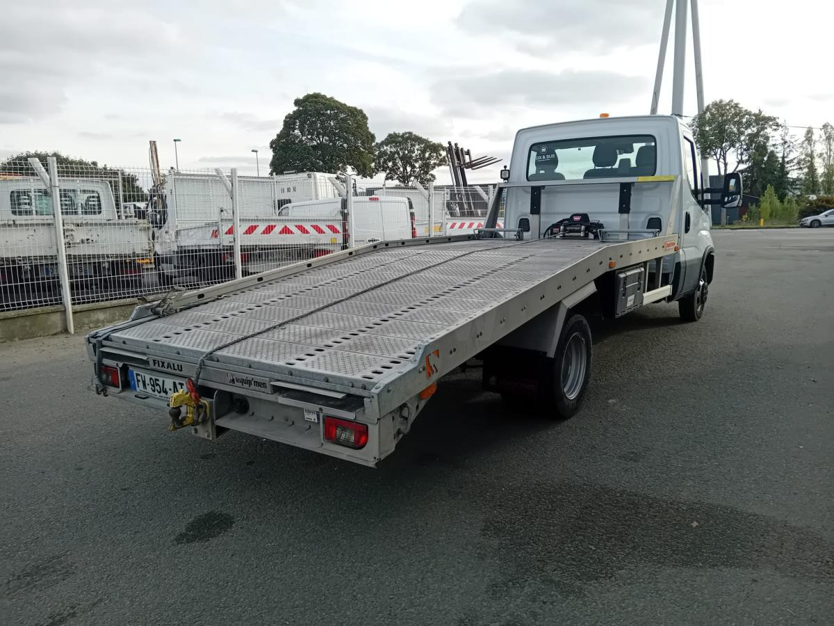 Iveco 35180 - Remorqueuse: photos 2 Iveco 35180 - Remorqueuse: photos 2
