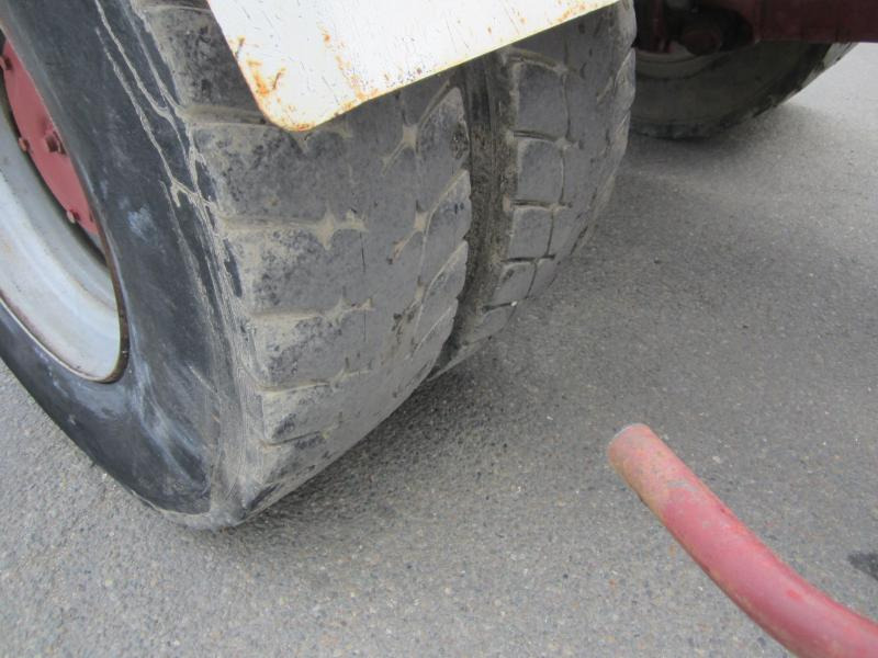Iveco Unic - Camion ampliroll: photos 3 Iveco Unic - Camion ampliroll: photos 3