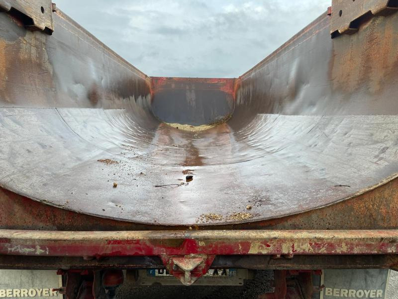 Kaiser - Semi-remorque benne: photos 5 Kaiser - Semi-remorque benne: photos 5