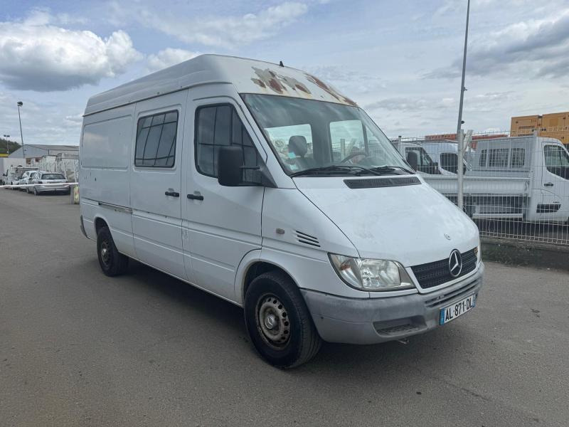 Mercedes Sprinter 308 CDI - Fourgon utilitaire: photos 3 Mercedes Sprinter 308 CDI - Fourgon utilitaire: photos 3