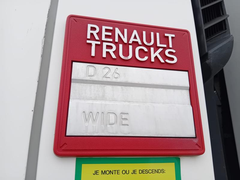Renault D26 - Benne à ordures ménagères: photos 3 Renault D26 - Benne à ordures ménagères: photos 3
