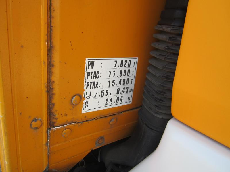 Renault Midlum 220 DXI - Camion fourgon: photos 3 Renault Midlum 220 DXI - Camion fourgon: photos 3