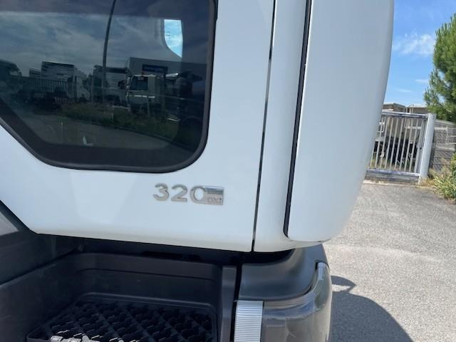 Renault Premium 320 DXI - Benne à ordures ménagères: photos 3 Renault Premium 320 DXI - Benne à ordures ménagères: photos 3