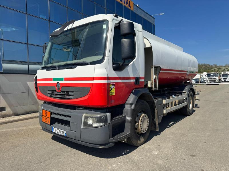 Renault Premium - Camion citerne: photos 1 Renault Premium - Camion citerne: photos 1
