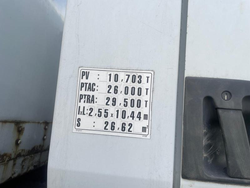 Renault Premium Lander 380.26 DXI - Camion plateau: photos 5 Renault Premium Lander 380.26 DXI - Camion plateau: photos 5