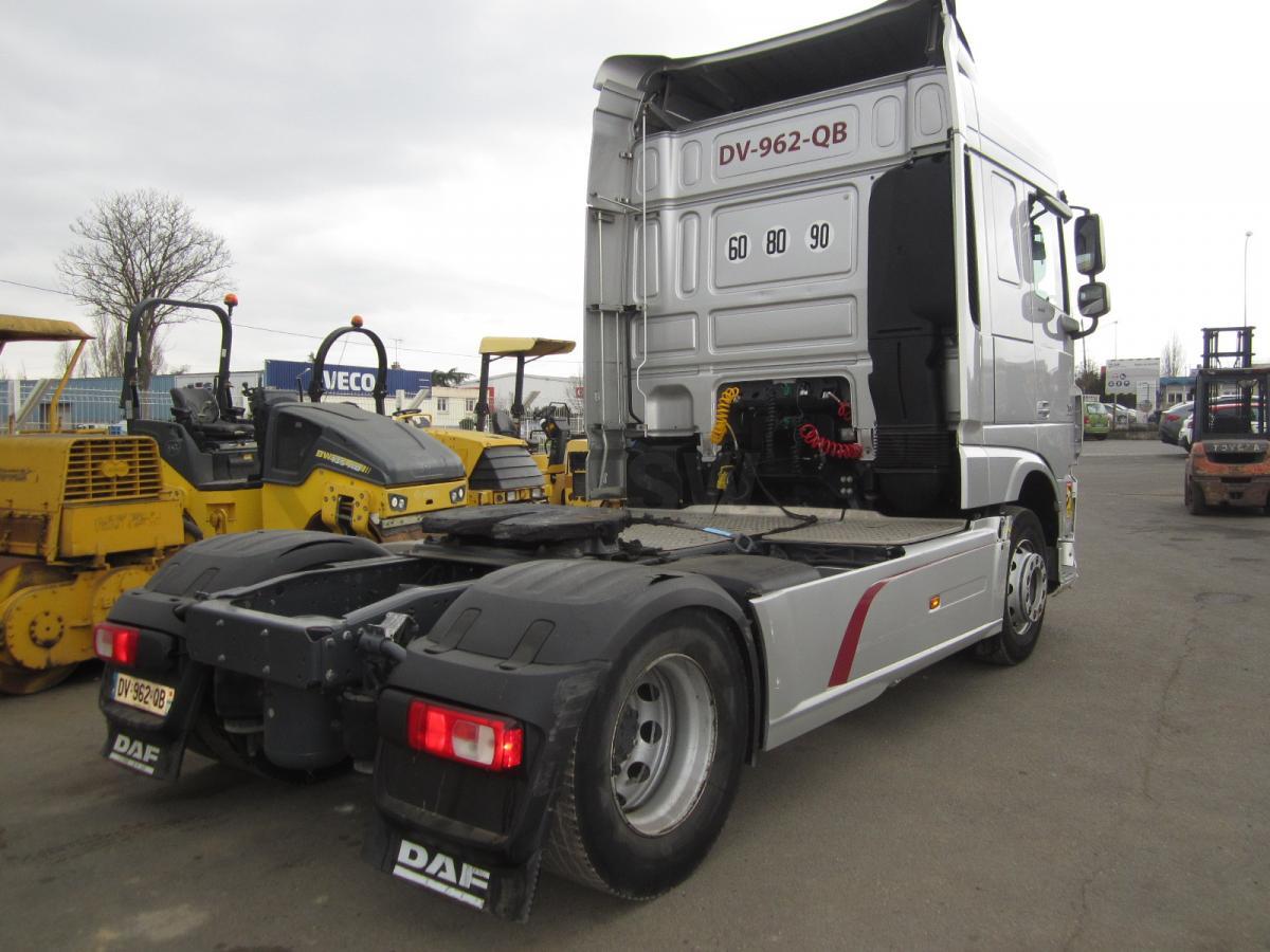 DAF XF105 460 - Tracteur routier: photos 5 DAF XF105 460 - Tracteur routier: photos 5