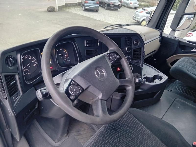 Mercedes Actros 1845 - Tracteur routier: photos 5 Mercedes Actros 1845 - Tracteur routier: photos 5