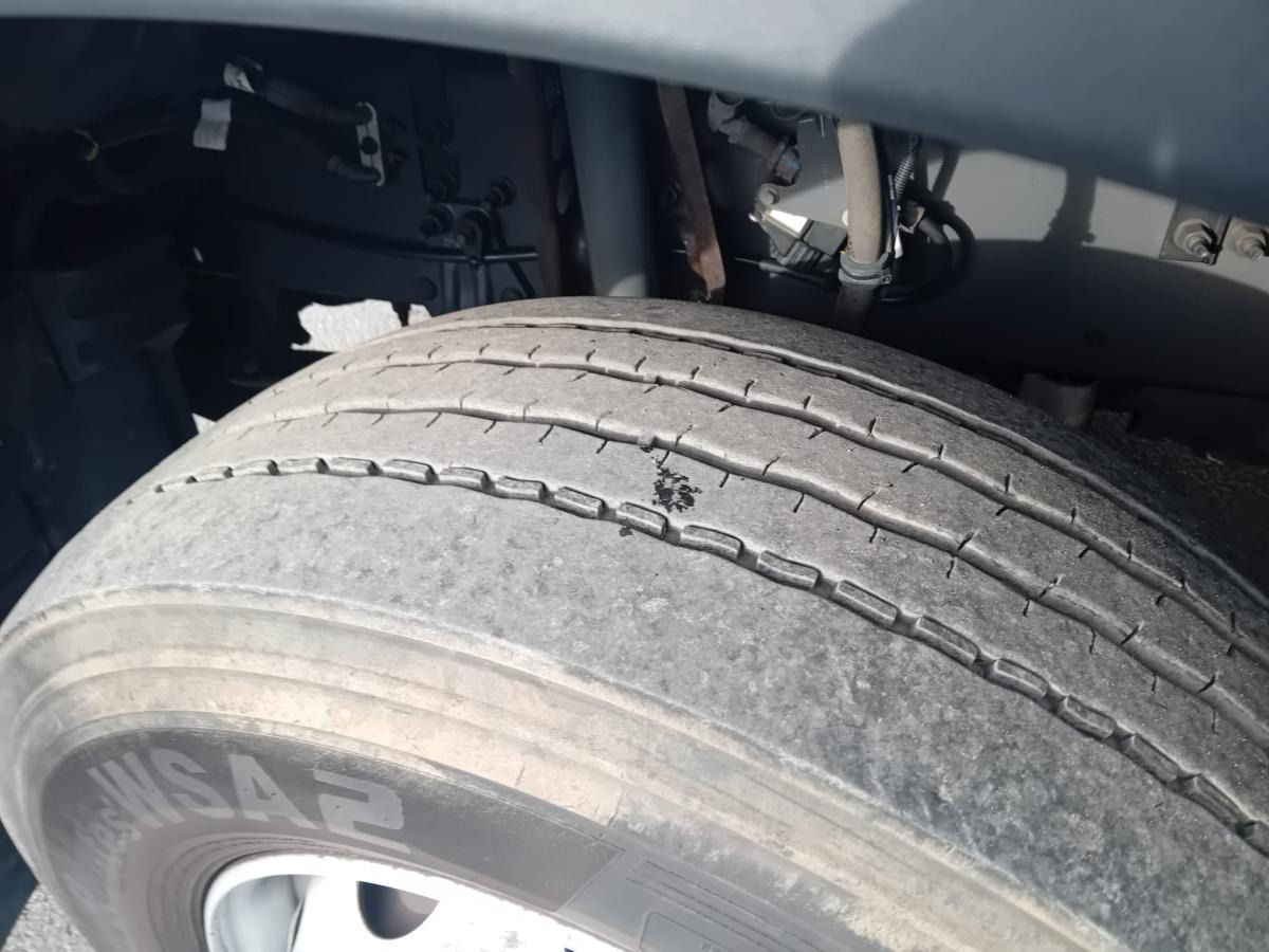 Tracteur routier Renault Gamme T 460: photos 7 Tracteur routier Renault Gamme T 460: photos 7