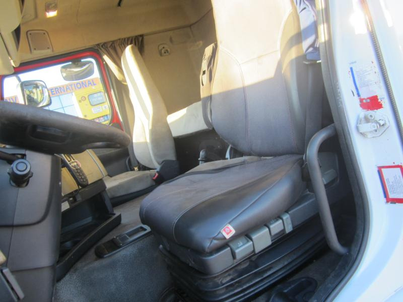 Tracteur routier Renault Premium 450 DXI: photos 12