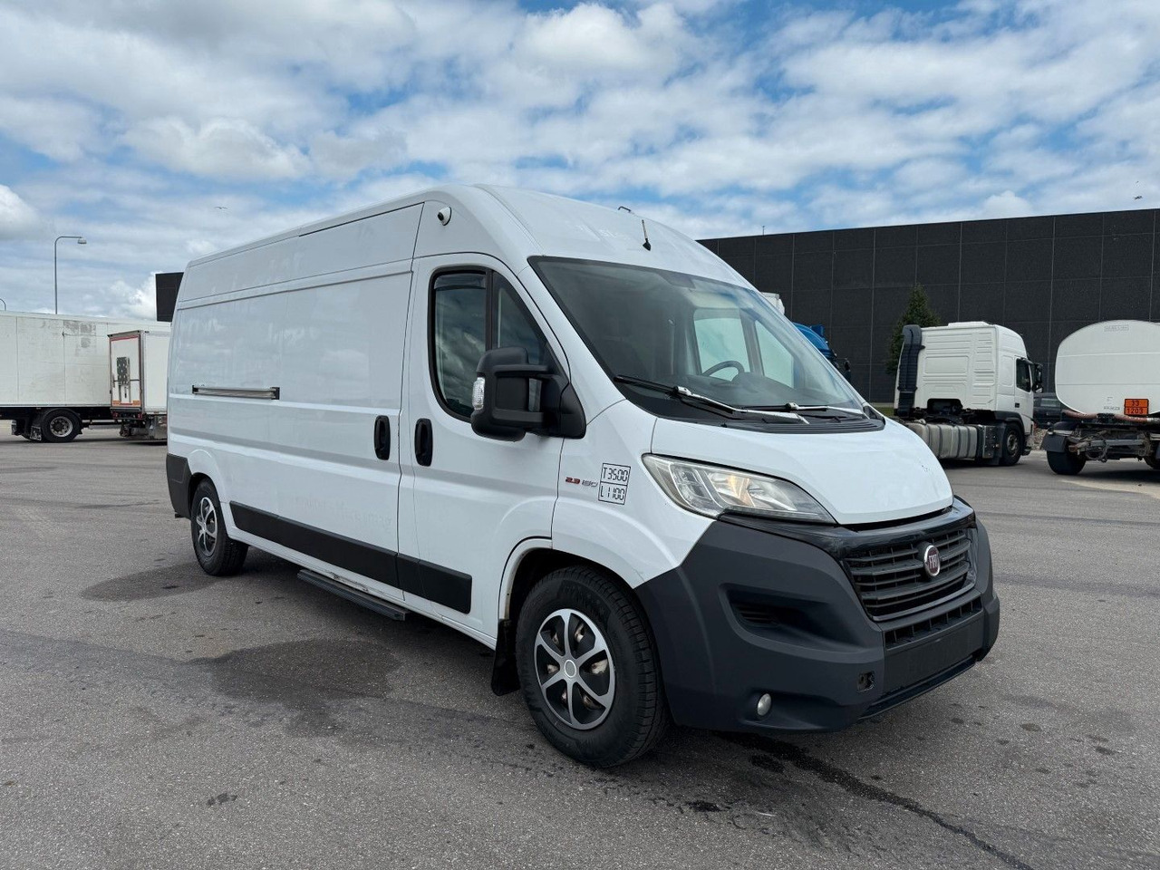Fiat Ducato 2.3 MJT 150 Waeco Frigo (Engine Damage) - Véhicule utilitaire frigorifique: photos 2 Fiat Ducato 2.3 MJT 150 Waeco Frigo (Engine Damage) - Véhicule utilitaire frigorifique: photos 2