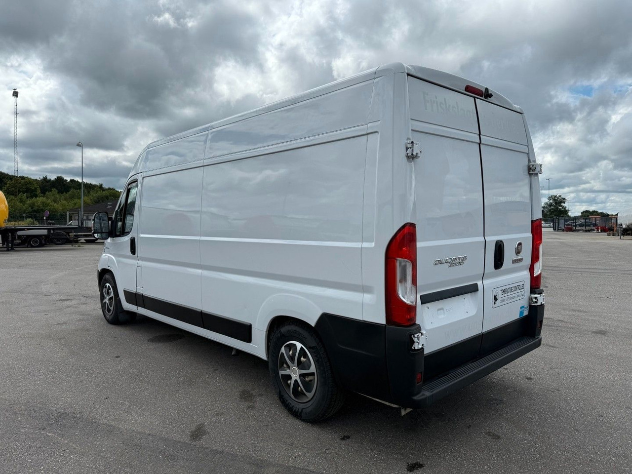 Fiat Ducato 2.3 MJT 150 Waeco Frigo (Engine Damage) - Véhicule utilitaire frigorifique: photos 4 Fiat Ducato 2.3 MJT 150 Waeco Frigo (Engine Damage) - Véhicule utilitaire frigorifique: photos 4