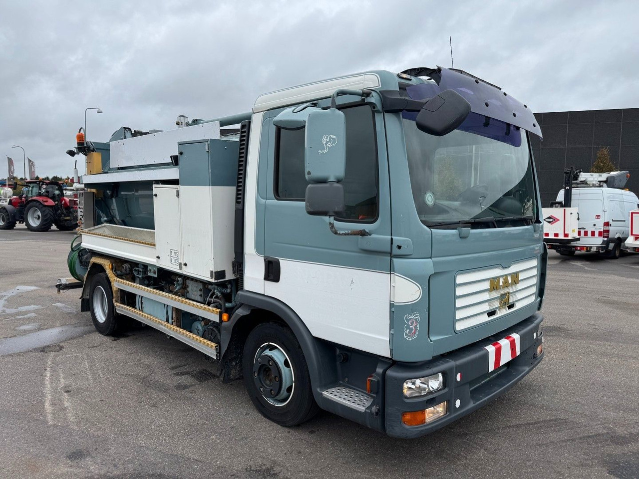 MAN TGL 12.240 4x2 Hvidtved Larsen SLP 5.5 - Camion hydrocureur: photos 2 MAN TGL 12.240 4x2 Hvidtved Larsen SLP 5.5 - Camion hydrocureur: photos 2