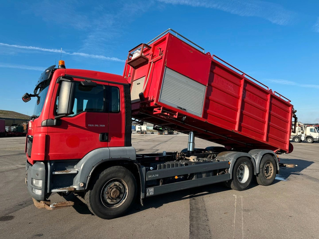 MAN TGS 26.360 6x4H*4 Simon Moos KSA MAN TGS 26.360 6x4H*4 Simon Moos KSA VacuDrain - Camion hydrocureur: photos 1 MAN TGS 26.360 6x4H*4 Simon Moos KSA MAN TGS 26.360 6x4H*4 Simon Moos KSA VacuDrain - Camion hydrocureur: photos 1