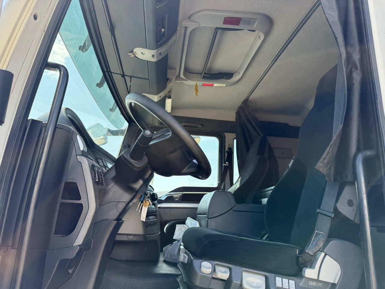 MAN TGS 26.400 6x2 HMF 2620 K5 / Engine Damage - Camion grue: photos 5 MAN TGS 26.400 6x2 HMF 2620 K5 / Engine Damage - Camion grue: photos 5