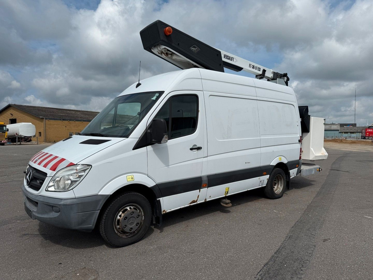 Mercedes-Benz Sprinter 516 516 CDI Versalift ET-36-LF ECO 13.7 - Camion avec nacelle: photos 1 Mercedes-Benz Sprinter 516 516 CDI Versalift ET-36-LF ECO 13.7 - Camion avec nacelle: photos 1