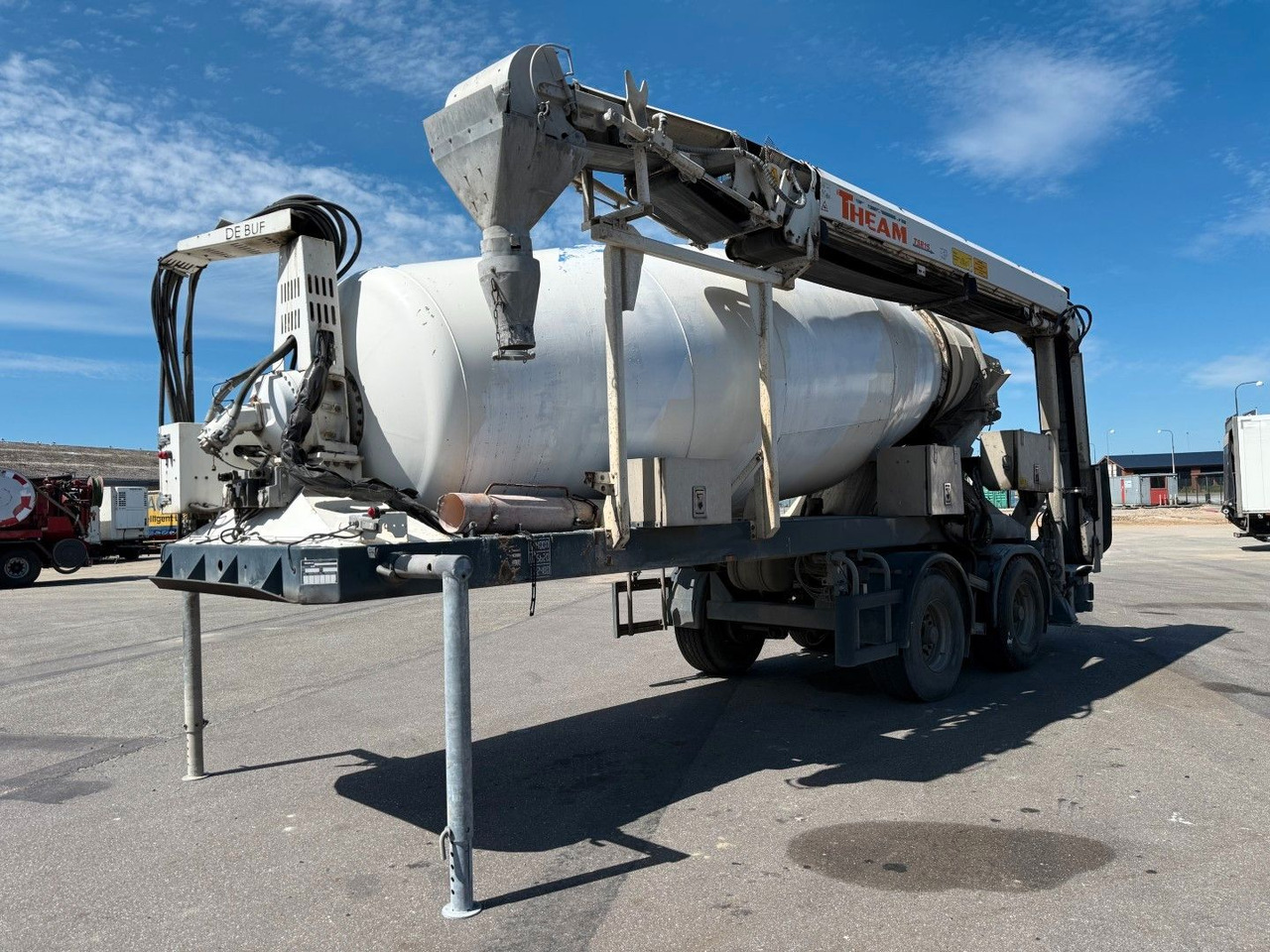 Mixer De Buf BM 12-36-2SPR m/ belt Theam  TSR15 - Semi-remorque malaxeur: photos 2 Mixer De Buf BM 12-36-2SPR m/ belt Theam  TSR15 - Semi-remorque malaxeur: photos 2