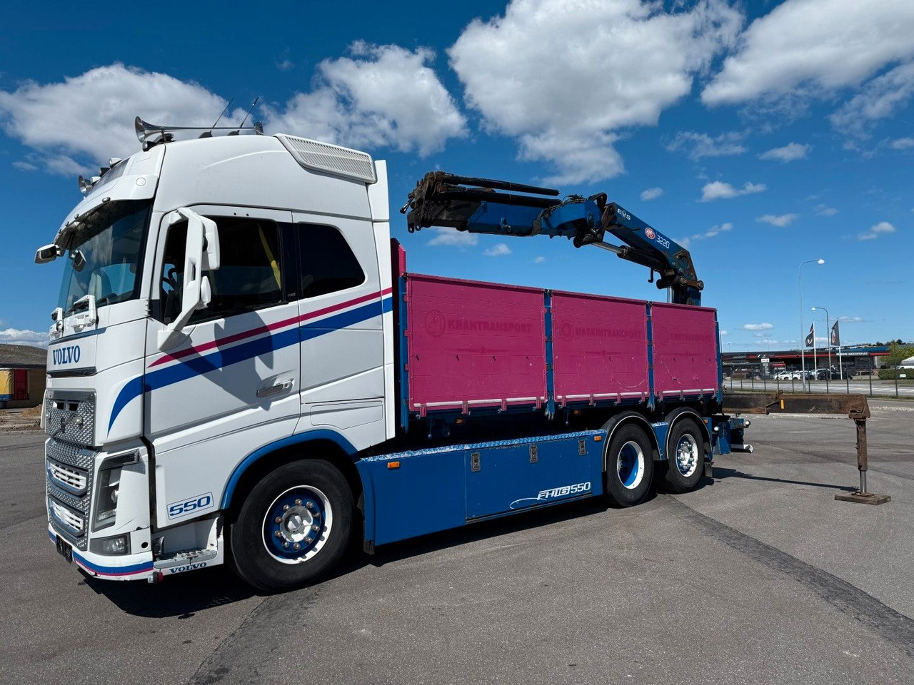 Volvo FH 16.550 6x24 / Crane HMF 3220K4 Euro 6 - Camion grue: photos 2 Volvo FH 16.550 6x24 / Crane HMF 3220K4 Euro 6 - Camion grue: photos 2