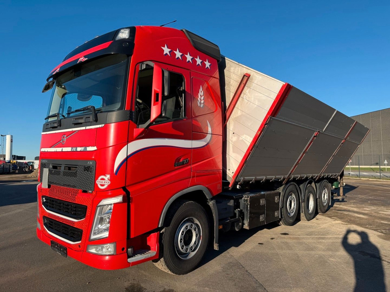 Volvo FH 500 8x2*6 Tipper / Kran / Crane / HMF 2120 - Camion grue: photos 5 Volvo FH 500 8x2*6 Tipper / Kran / Crane / HMF 2120 - Camion grue: photos 5