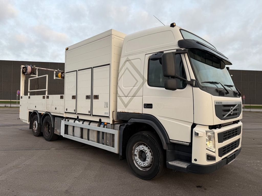 Volvo FM 410 6x2 Euro 5 - Fourgon plateau, Utilitaire double cabine: photos 2 Volvo FM 410 6x2 Euro 5 - Fourgon plateau, Utilitaire double cabine: photos 2